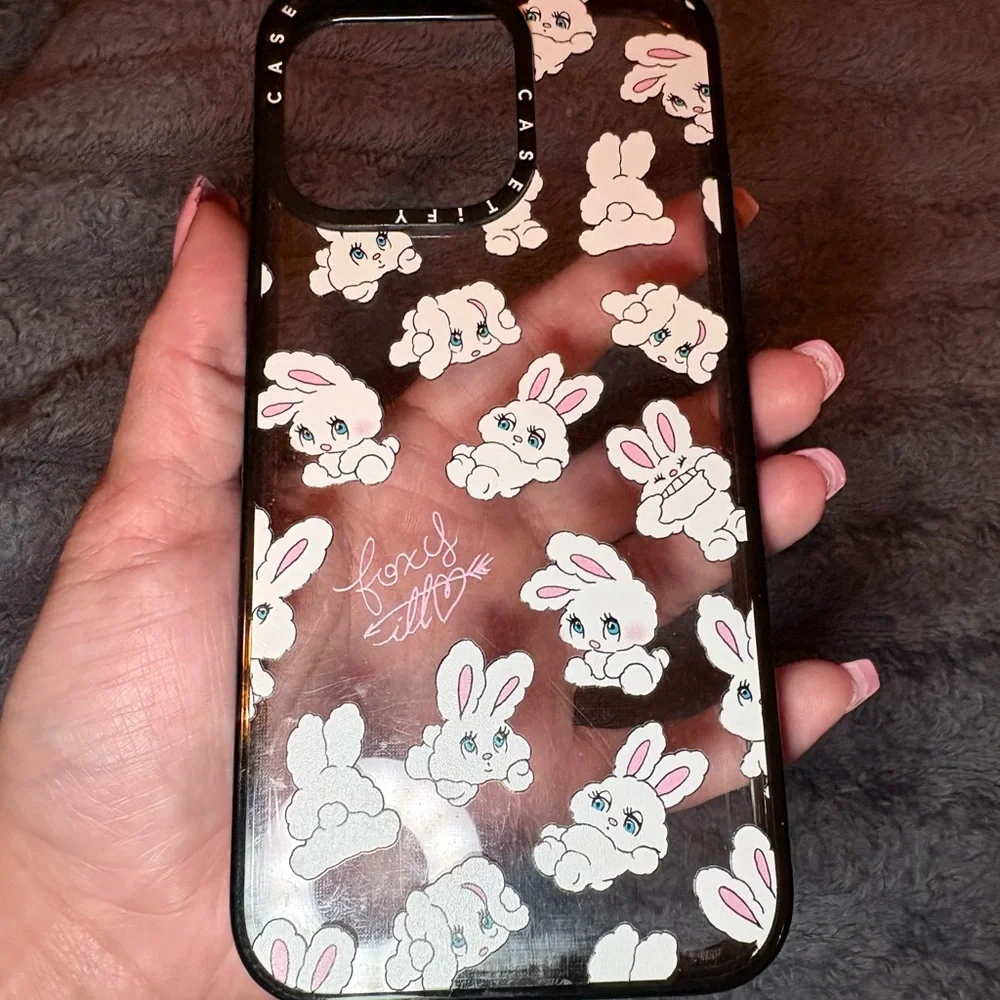 iPhone 15 pro max Casetify bunny case